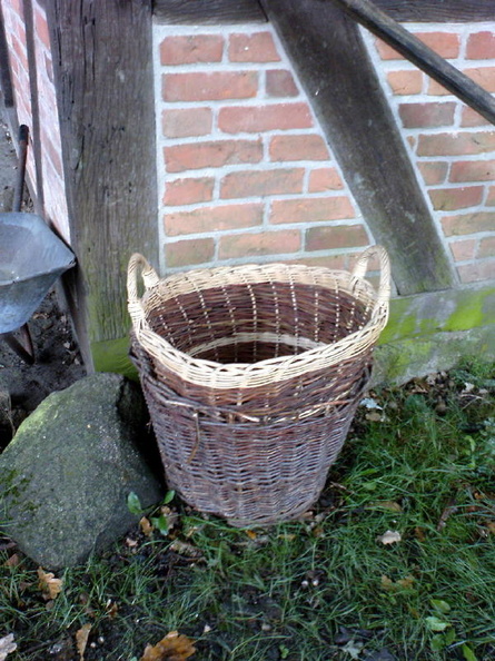 2008_09_06 butterkuchen f_r das dreschfest im backhaus backen mit fritze_ andreas_ frank und uta 012.jpg